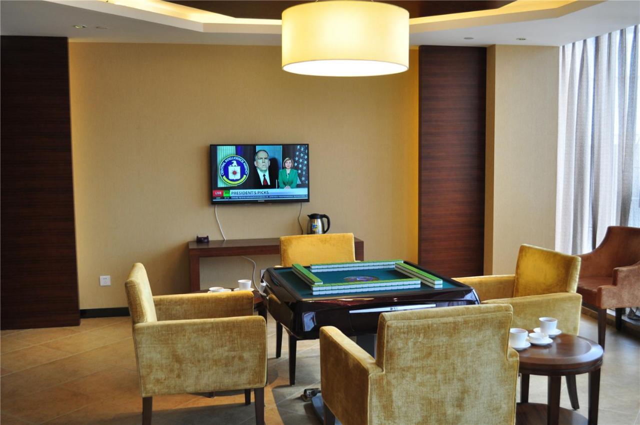 Joya International Hotel Sanya Eksteriør billede