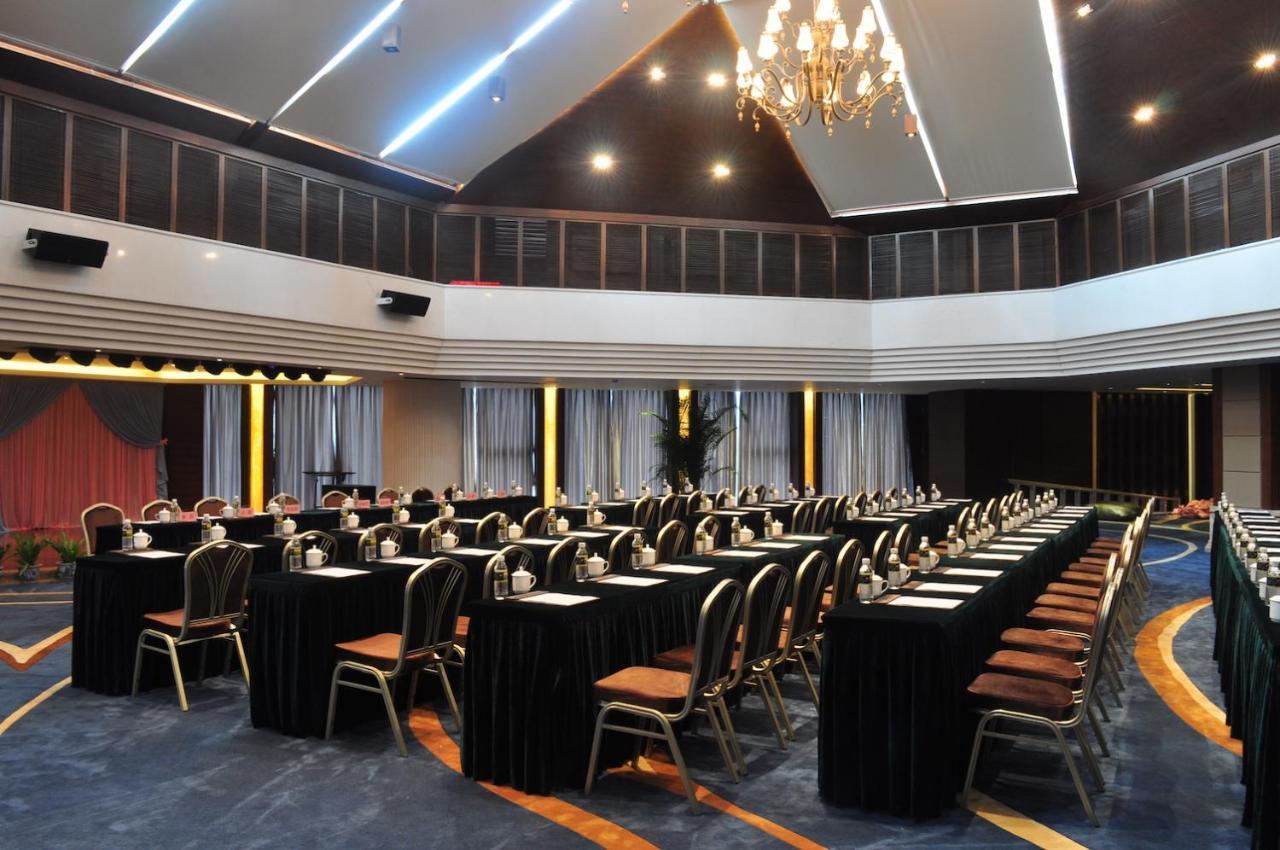 Joya International Hotel Sanya Eksteriør billede